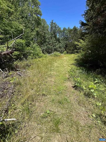3337 CEDAR HILL RD, Mineral, VA 23117
