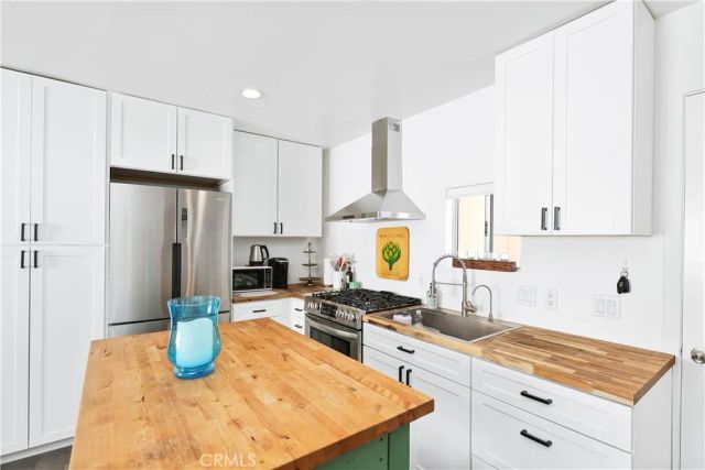 101 Avenida Buena Ventura, San Clemente, CA 92672