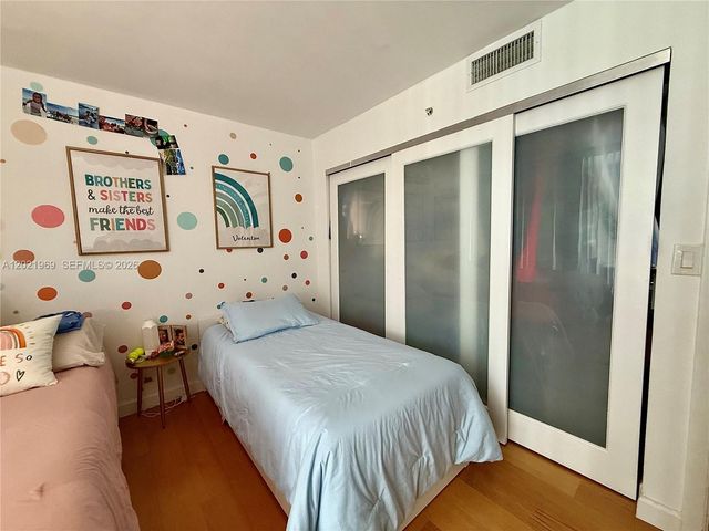 2025 Brickell Ave 2002, Miami, FL 33129