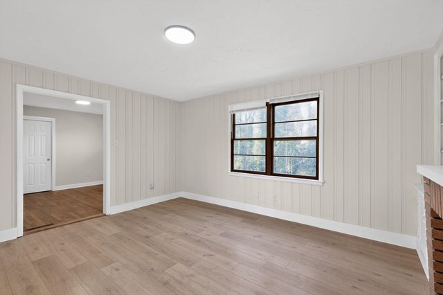 326 Merideth Circle, Spartanburg, SC 29306