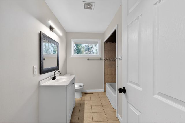 326 Merideth Circle, Spartanburg, SC 29306