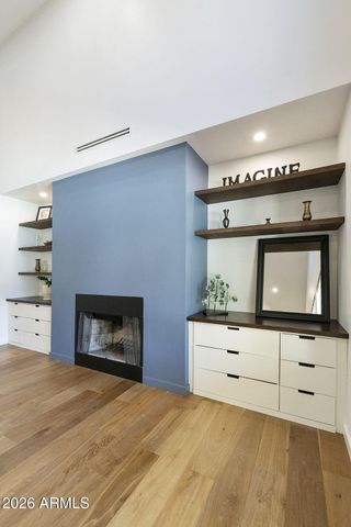 760 N PINEVIEW Drive, Chandler, AZ 85226