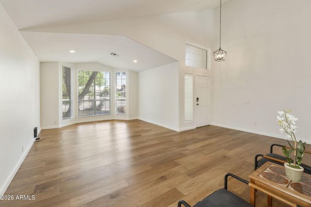 760 N PINEVIEW Drive, Chandler, AZ 85226