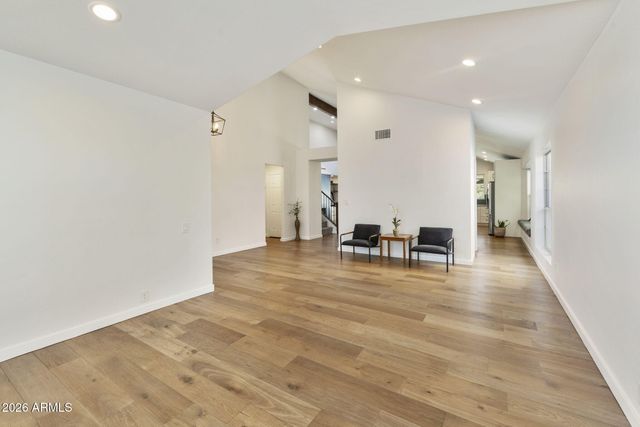 760 N PINEVIEW Drive, Chandler, AZ 85226