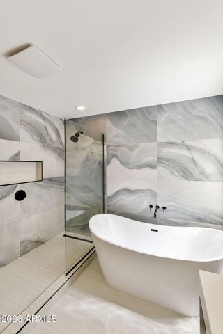 760 N PINEVIEW Drive, Chandler, AZ 85226