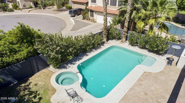 760 N PINEVIEW Drive, Chandler, AZ 85226