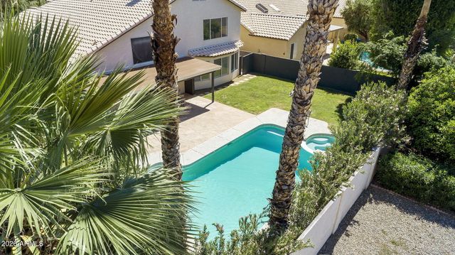 760 N PINEVIEW Drive, Chandler, AZ 85226