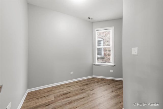 6802 S Champlain Avenue, Chicago, IL 60637