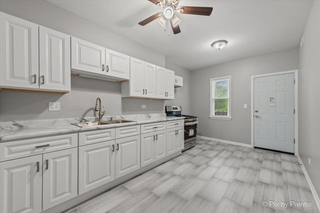 6802 S Champlain Avenue, Chicago, IL 60637