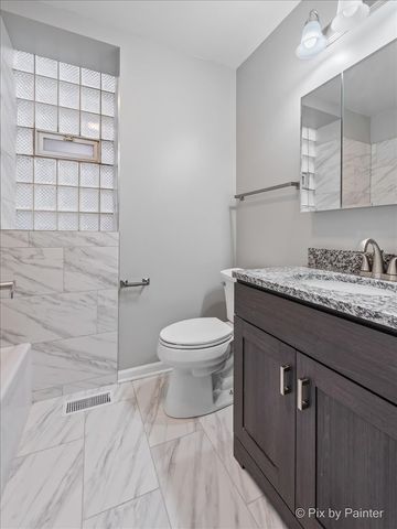 6802 S Champlain Avenue, Chicago, IL 60637