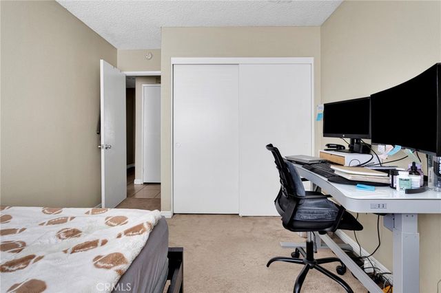 9055 Elm Avenue, Fontana, CA 92335