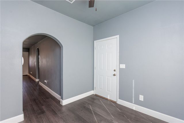 2407 Mary St, Corpus Christi, TX 78405