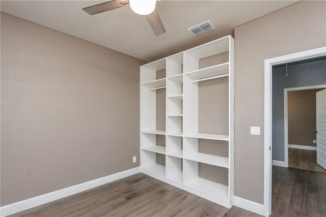 2407 Mary St, Corpus Christi, TX 78405