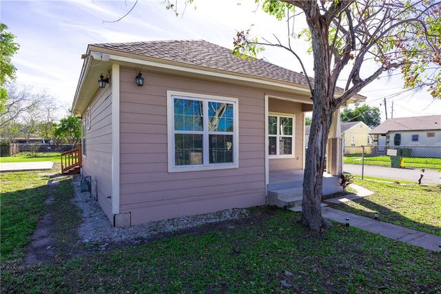 2407 Mary St, Corpus Christi, TX 78405