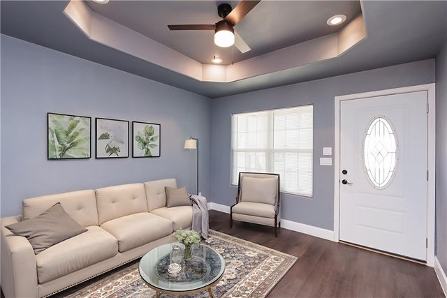 2407 Mary St, Corpus Christi, TX 78405