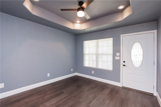 2407 Mary St, Corpus Christi, TX 78405