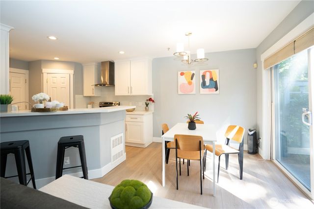 4815 NE 5th Street, Renton, WA 98059