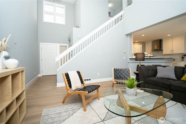 4815 NE 5th Street, Renton, WA 98059