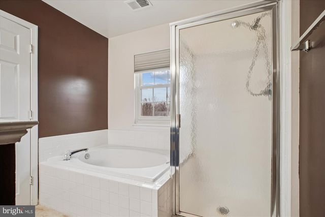 6405 CASTLEFIN WAY, Alexandria, VA 22315