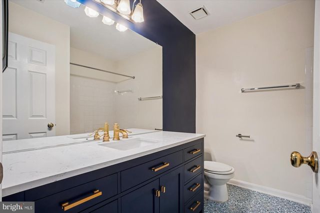 6405 CASTLEFIN WAY, Alexandria, VA 22315