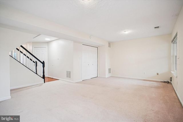 6405 CASTLEFIN WAY, Alexandria, VA 22315