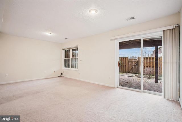 6405 CASTLEFIN WAY, Alexandria, VA 22315