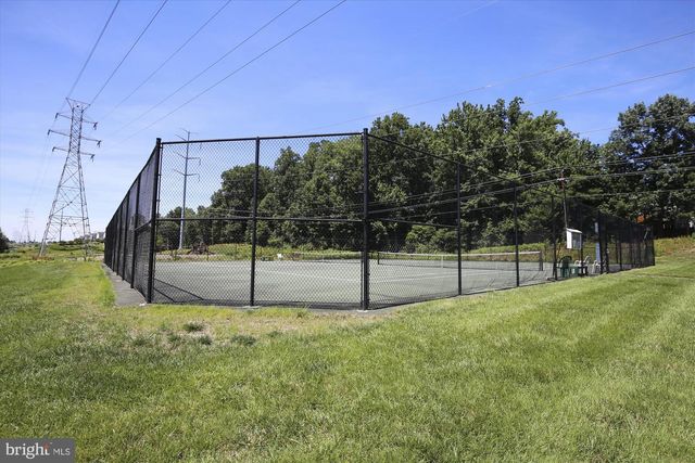 6405 CASTLEFIN WAY, Alexandria, VA 22315