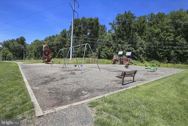 6405 CASTLEFIN WAY, Alexandria, VA 22315