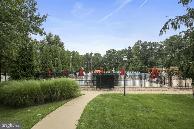 6405 CASTLEFIN WAY, Alexandria, VA 22315