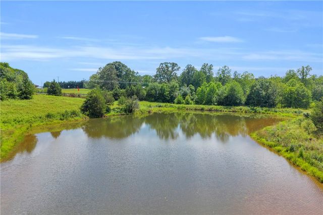 23.64 Acres Burnt Tanyard and Pickens Highway, West Union, SC 29696