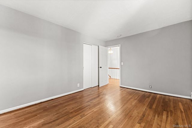 45 Pamela Lane, Valhalla, NY 10595