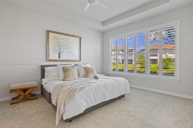 21824 Canadensis Cir 102, Boca Raton, FL 33428