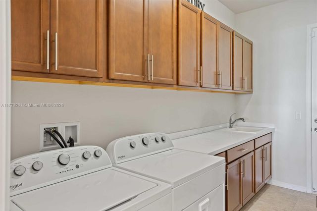 21824 Canadensis Cir 102, Boca Raton, FL 33428