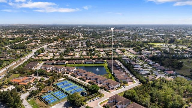 21824 Canadensis Cir 102, Boca Raton, FL 33428
