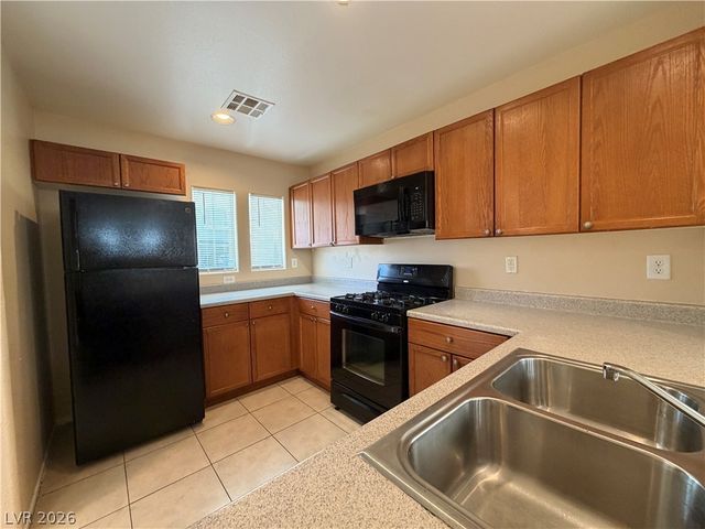 9112 Pearl Cotton Avenue, Las Vegas, NV 89149