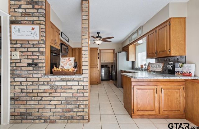 809 Jeffrey Drive, Tyler, TX 75703