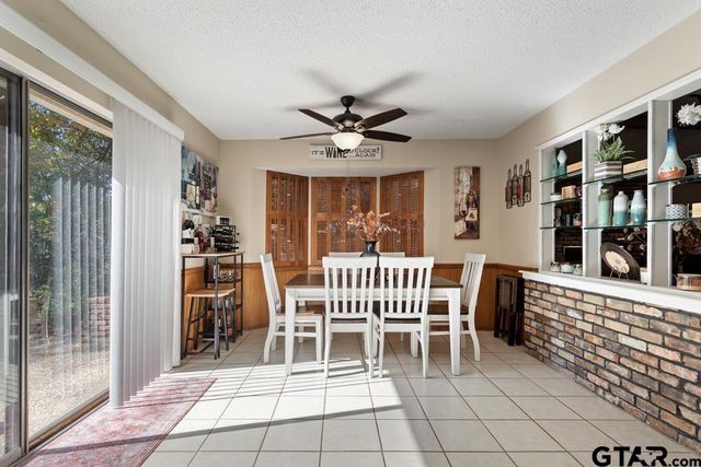 809 Jeffrey Drive, Tyler, TX 75703