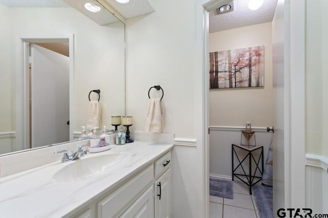 809 Jeffrey Drive, Tyler, TX 75703