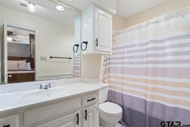 809 Jeffrey Drive, Tyler, TX 75703