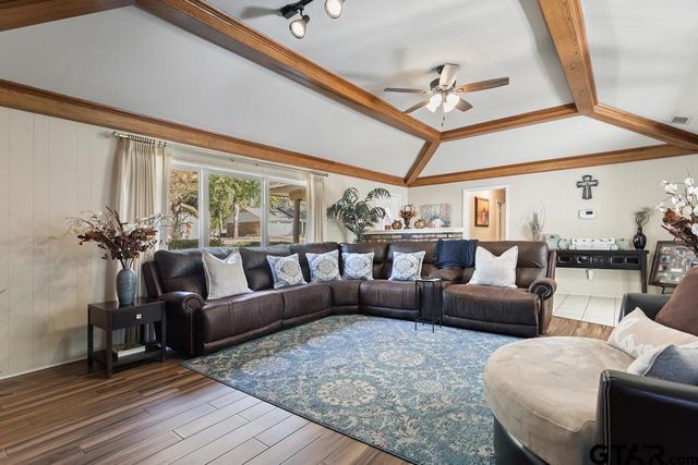 809 Jeffrey Drive, Tyler, TX 75703