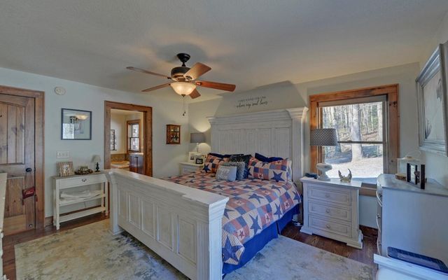 483 Vineyard Creek Way, Murphy, NC 28906