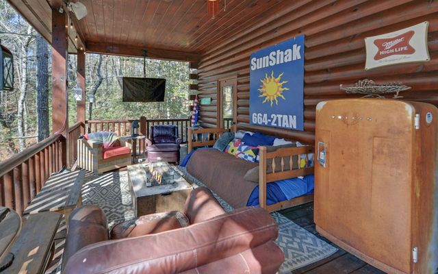 483 Vineyard Creek Way, Murphy, NC 28906