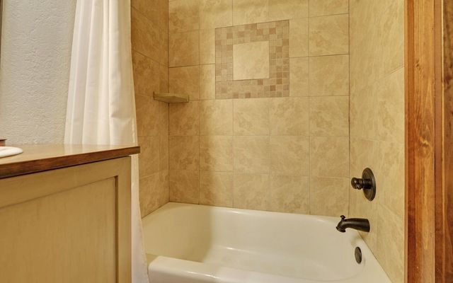 483 Vineyard Creek Way, Murphy, NC 28906