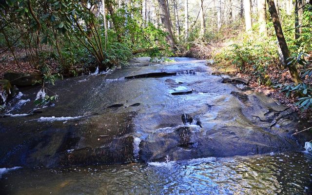 483 Vineyard Creek Way, Murphy, NC 28906