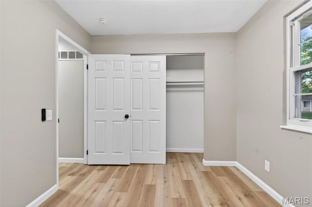 925 Dewayne Drive, Florissant, MO 63031