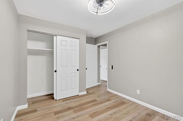 925 Dewayne Drive, Florissant, MO 63031