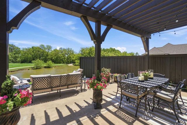 1039 NW Thornbury Dr, Lawton, OK 73505