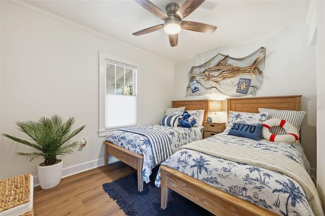 400 4TH AVENUE NW, Largo, FL 33770