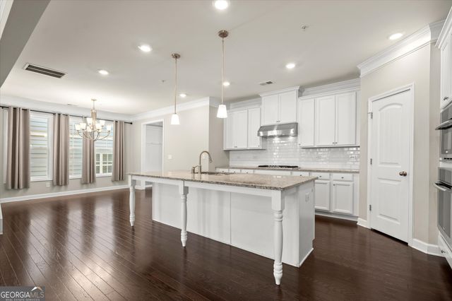 20 Hedges Street SE, Marietta, GA 30008