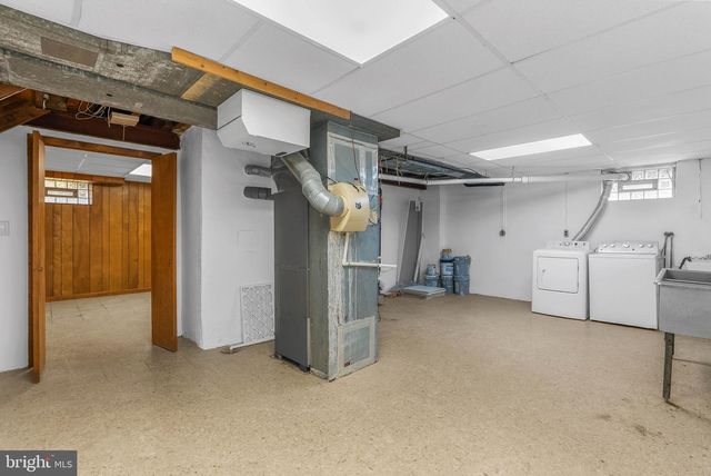 129 WHITEMARSH RD, Ardmore, PA 19003